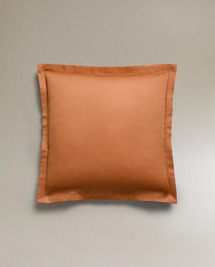 ست دو تایی روبالشی ساتن برند زارا - نارنجی ست دو تایی روبالشی ساتن برند زارا - نارنجی