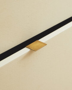 دستگیره طلایی مستطیل برند زارا دستگیره طلایی مستطیل برند زارا