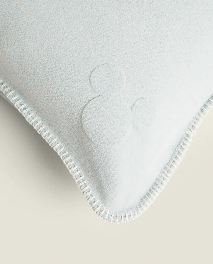 کاور کوسن طرح دیزنی زارا کاور کوسن طرح دیزنی زارا