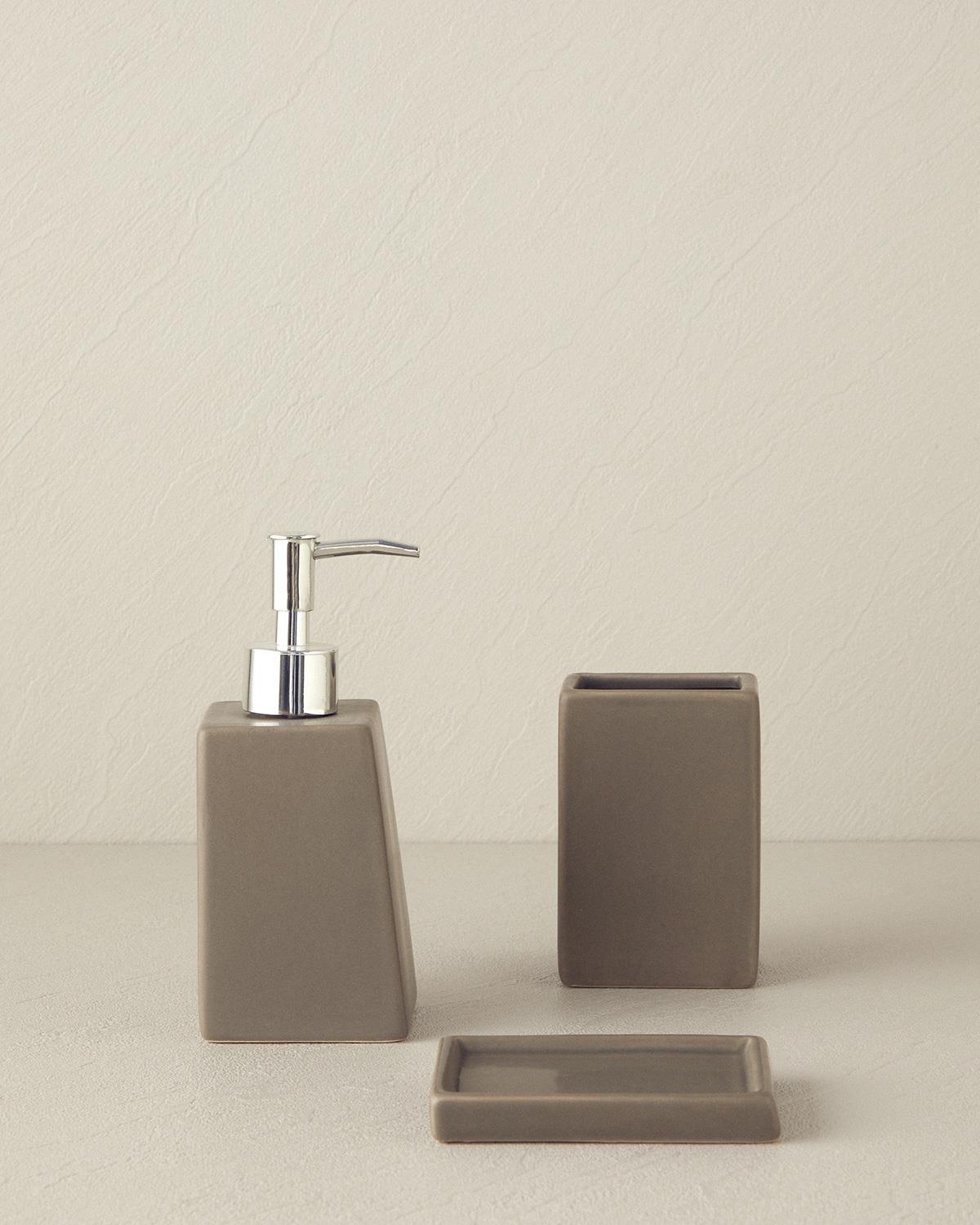 ست 3 تیکه سرویس بهداشتی مدل اودل - ENGLISH HOME Odel - بژ ست 3 تیکه سرویس بهداشتی مدل اودل - ENGLISH HOME Odel - بژ